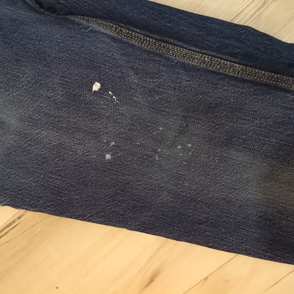 Distressed Carhartt Series 1889 Relaxed Fit Jeans - Picture 7 of 10